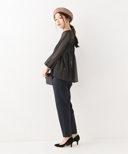 La TOTALITE（ラトータリテ）の「TCオックステーパードパンツ【手洗い可能】◆（その他パンツ・レディース・ベージュ/ネイビー/コバルトブルー・36/38/40）」の5枚目の写真