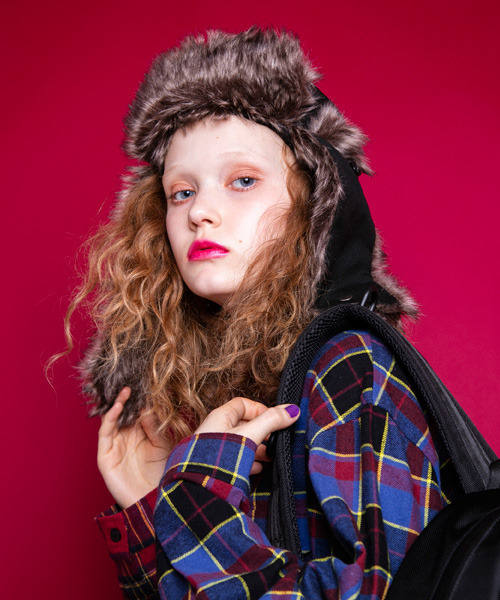 Candy Stripper（キャンディストリッパー）の「【NEW ERA×Candy stripper】CANDY The Trapper（ニットキャップ/ビーニー・レディース・ブラック・FREE）」の6枚目の写真