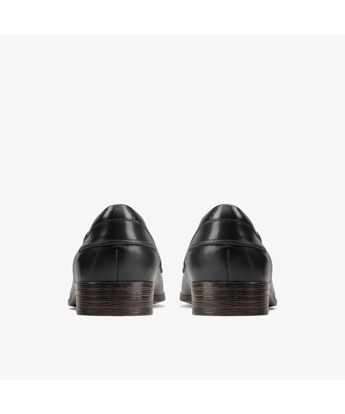 Clarks(クラークス)の「Hamble Loafer / ハンブルローファー (ブラックレザー)(ローファー・レディース・ブラック・4/6/3/5/3.5/4.5/5.5)」の8枚目の写真