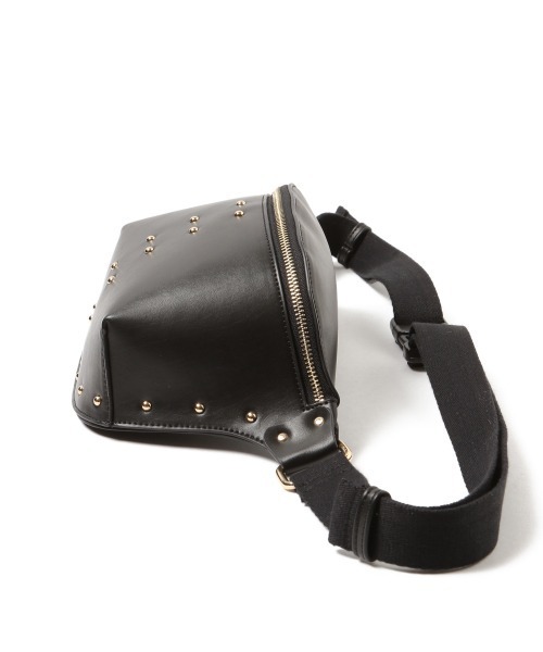 PAGEBOY（ページボーイ）の「スタッズボディバッグ（ショルダーバッグ・レディース・ホワイト/ブラック・FREE）」の8枚目の写真