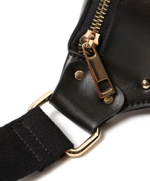 PAGEBOY（ページボーイ）の「スタッズボディバッグ（ショルダーバッグ・レディース・ホワイト/ブラック・FREE）」の10枚目の写真