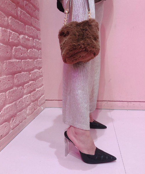 R E アールアンドイー の R E クリアスティックヒールミュール パンプス Wear