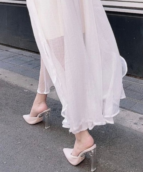 R&E（アールアンドイー）の「【R&E】クリアスティックヒールミュール（パンプス・レディース・ブラック/アイボリー/ブラック系その他/パイソン・22.5cm/23.5cm/24.5cm/23.0cm/24.0cm/22.0cm）」の2枚目の写真