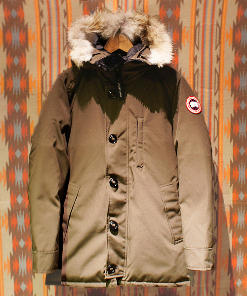 CIAOPANIC（チャオパニック）の「【CANADA GOOSE】JASPER（ダウンジャケット/コート・メンズ・ブラック/ネイビー/ブラウン系その他・X-SMALL/LARGE/MEDIUM/SMALL）」の2枚目の写真