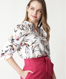 PINKY&DIANNE�i�s���L�[�A���h�_�C�A���j�́u���~�i�X�t�����[�v�����g�u���E�X�i�V���c/�u���E�X�j�v