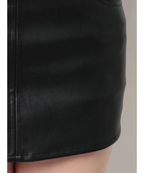 GYDA(ジェイダ)の「フェイクレザースカートライクショーパン(スカート・レディース・ブラック/ブラウン・X-SMALL/SMALL/MEDIUM)」の16枚目の写真