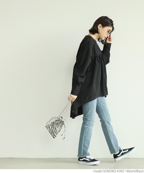 coca（coca）（コカ）の「切り替えフレアトップス（シャツ/ブラウス・レディース・ブラック/ベージュ・ONE SIZE）」の17枚目の写真