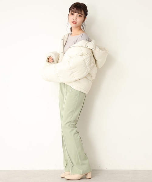 one after another NICE CLAUP（ワンアフターアナザーナイスクラップ）の「エコダウンジャケット（ダウンジャケット/コート・レディース・アイボリー/ブラック/ベージュ/ライトベージュ/サックスブルー・FREE）」の12枚目の写真