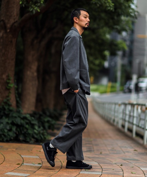 JOURNAL STANDARD relume（ジャーナルスタンダード　レリューム）の「テックコーデュロイ　バギーパンツ（その他パンツ・メンズ・ブラウン/カーキ・MEDIUM/LARGE）」の7枚目の写真