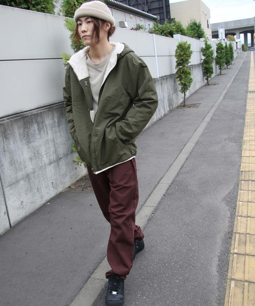 ZIP FIVE(ジップファイブ)の「ファー×ナイロンリバーシブルマウンテンパーカー(マウンテンパーカー・レディース・ホワイト系/ホワイト系1/ブラック系/グレー系/ブラウン系/ベージュ系/ベージュ系1/ネイビー系・MEDIUM/LARGE/X-LARGE)」の20枚目の写真