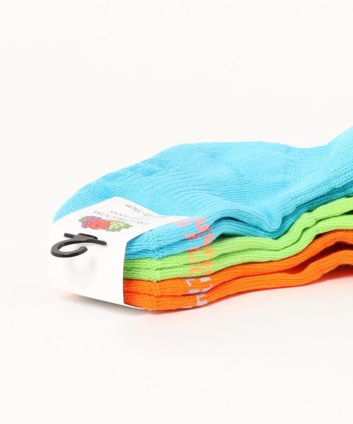 FRUIT OF THE LOOM(フルーツオブザルーム)の「クオーター丈無地3P / 3足セット / キッズ / ビビット(ソックス/靴下・キッズ・マルチ・13cm-15cm/16cm-18cm)」の2枚目の写真