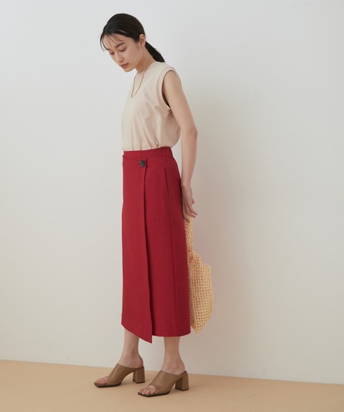 ADAM ET ROPE'（アダムエロペ）の「【アウトレット店舗・WEB限定】リネンライクラップスカート（スカート・レディース・ブラック/レッド/ブルー・FREE）」の4枚目の写真