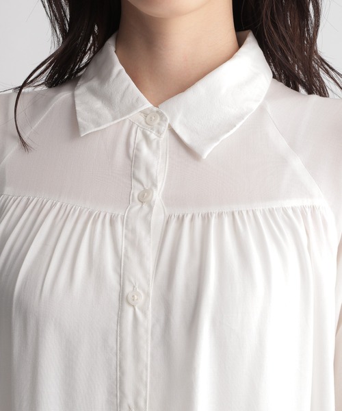 Andemiu（アンデミュウ）の「ティアードシャツチュニック948220（シャツ/ブラウス・レディース・ホワイト/ベージュ/イエロー・FREE）」の9枚目の写真