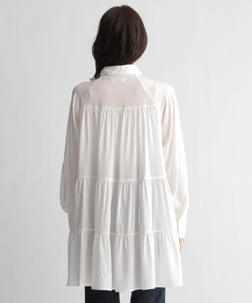 Andemiu（アンデミュウ）の「ティアードシャツチュニック948220（シャツ/ブラウス・レディース・ホワイト/ベージュ/イエロー・FREE）」の18枚目の写真