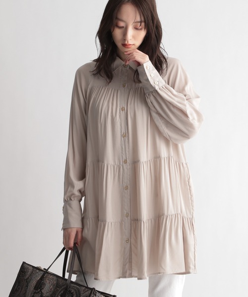 Andemiu（アンデミュウ）の「ティアードシャツチュニック948220（シャツ/ブラウス・レディース・ホワイト/ベージュ/イエロー・FREE）」の20枚目の写真