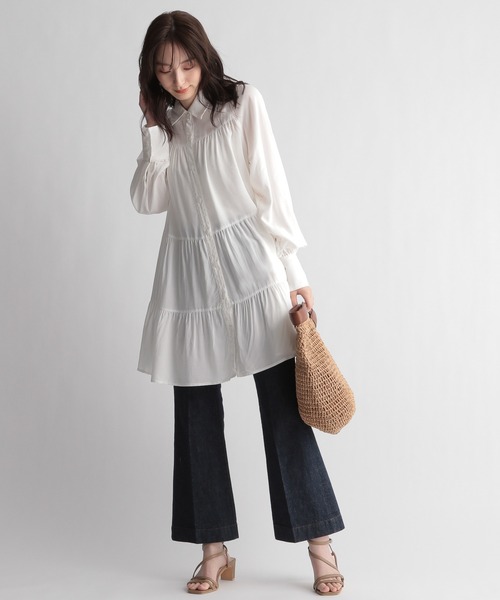 Andemiu（アンデミュウ）の「ティアードシャツチュニック948220（シャツ/ブラウス・レディース・ホワイト/ベージュ/イエロー・FREE）」の21枚目の写真