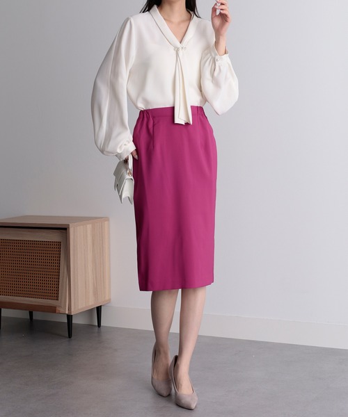 RANAN（ラナン）の「すっきりきれいめ美脚シルエット防シワストレッチタイトスカート（スカート・レディース・ライトグレー/ブラック/ベージュ/ネイビー/オフホワイト/ブラウン/モスグリーン/ライトベージュ/サーモンピンク/ロイヤルブルー/ピンク系その他・M/LL/L）」の10枚目の写真