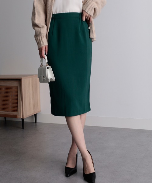 RANAN（ラナン）の「すっきりきれいめ美脚シルエット防シワストレッチタイトスカート（スカート・レディース・ライトグレー/ブラック/ベージュ/ネイビー/オフホワイト/ブラウン/モスグリーン/ライトベージュ/サーモンピンク/ロイヤルブルー/ピンク系その他・M/LL/L）」の8枚目の写真