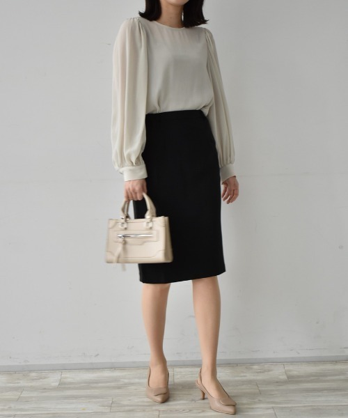 RANAN（ラナン）の「すっきりきれいめ美脚シルエット防シワストレッチタイトスカート（スカート・レディース・ライトグレー/ブラック/ベージュ/ネイビー/オフホワイト/ブラウン/モスグリーン/ライトベージュ/サーモンピンク/ロイヤルブルー/ピンク系その他・M/LL/L）」の18枚目の写真