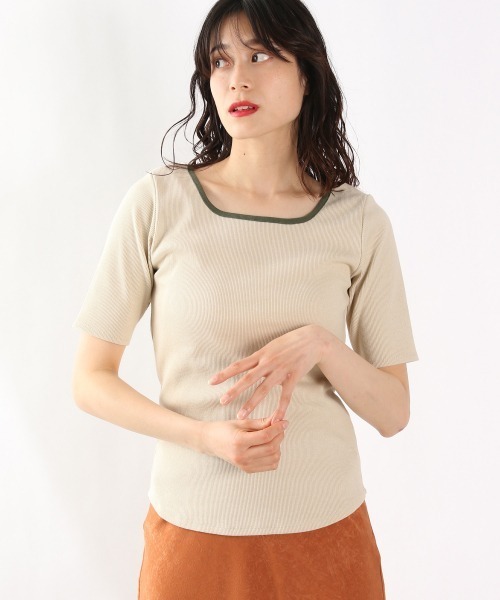 LOWRYS FARM(ローリーズファーム)の「メランジパイピング5S 945295(Tシャツ/カットソー・レディース・ブラック/パープル/グリーン/アイボリー・FREE)」の2枚目の写真