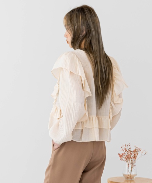 UNE MANSION（ユヌマンション）の「[UNEORIGINAL]フロントスリットブーツカットパンツ（スラックス・レディース・スモークピンク/ベージュ/ブラック/ブラウン/ライトベージュ/ダークブルー・SMALL/MEDIUM）」の14枚目の写真