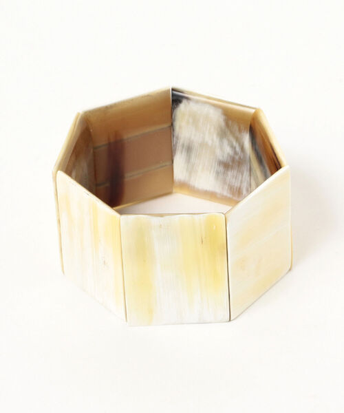 Ray BEAMS(レイビームス)の「L'INDO CHINEUR / 7Plates ブレスレット(ブレスレット・レディース・その他/ブラック・ONE SIZE)」の3枚目の写真