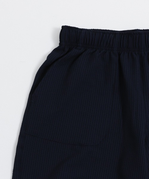 Blue Standard （ブルースタンダード）の「【セットアップ】【BLUE STANDARD/ブルースタンダード】シアサッカー無地オープンシャツ×ショートパンツ（セットアップ・メンズ・チャコールグレー/ネイビー/カーキ/アイボリー・MEDIUM/LARGE/X-LARGE）」の22枚目の写真
