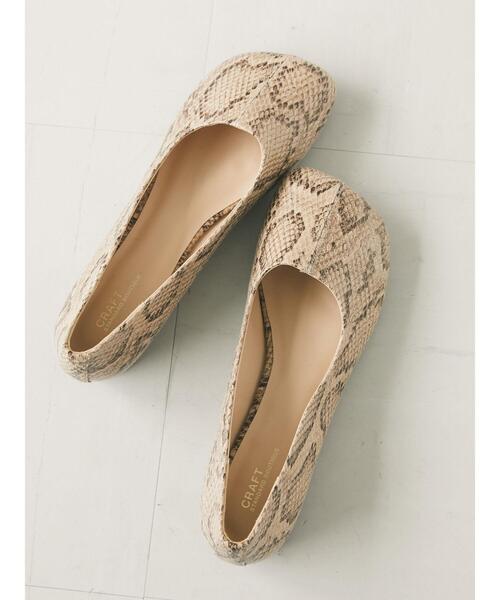 CRAFT STANDARD BOUTIQUE（クラフトスタンダードブティック）の「オブリークトゥーフラットシューズ　＊（バレエシューズ・レディース・パイソン/ブラック/アイボリー/ブラウン・S/M/L）」の14枚目の写真