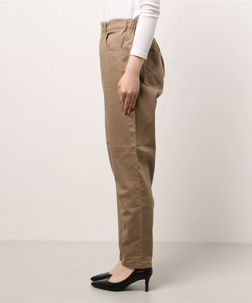 Samansa Mos2（サマンサ モスモス）の「細見えラインテーパードパンツ（その他パンツ・レディース・ベージュ/ピンク/チャコール・ﾌﾘ-）」の5枚目の写真