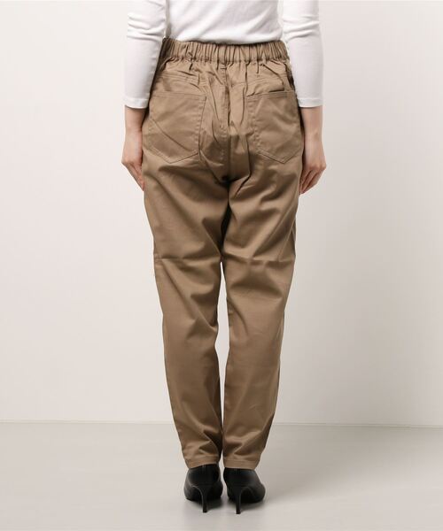 Samansa Mos2（サマンサ モスモス）の「細見えラインテーパードパンツ（その他パンツ・レディース・ベージュ/ピンク/チャコール・ﾌﾘ-）」の4枚目の写真