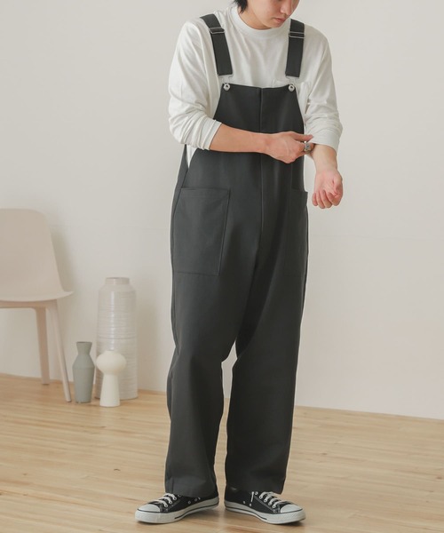 SENSE OF PLACE by URBAN RESEARCH(センスオブプレイスバイアーバンリサーチ)の「カツラギオーバーオール(サロペット/オーバーオール・メンズ・アイボリー/チャコールグレー・LARGE/MEDIUM)」の2枚目の写真