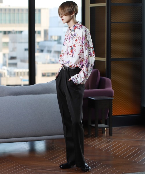 G.O.C（ジーオーシー）の「TR ストレート タック スラックス パンツ（スラックス・メンズ・ブラック/ベージュ/パープル/ブラウン/グレー/ブルー/ブラウン系その他/グレイッシュベージュ/ワイン/ダークグリーン/オフホワイト・SMALL/MEDIUM/LARGE）」の13枚目の写真