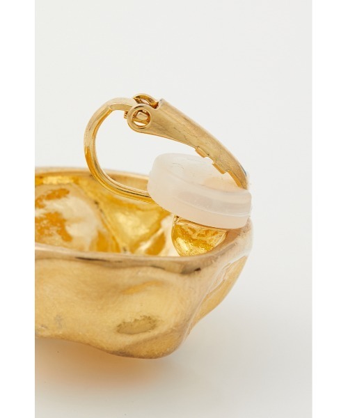 THROW by SLY（スローバイスライ）の「THROW CRATER METAL EARRING（イヤリング・レディース・マルチ・FREE）」の9枚目の写真