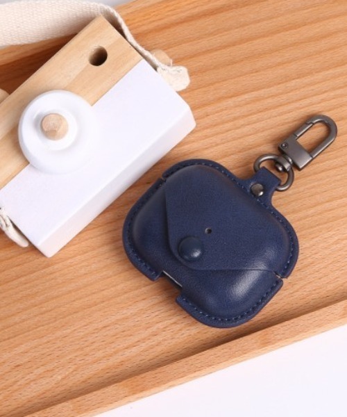 OF LIFE(オブライフ)の「AIRPODS / AIRPODS PRO PUレザー ケース(ヘッドフォン/イヤホン・メンズ・ブラック/ブラウン/レッド/ブルー/グリーン/ライトブラウン・S/M)」の21枚目の写真