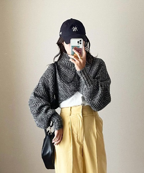 StyleSea（スタイルシー）の「ハイネックアームウォーマーニット プルオーバー（ニット/セーター・レディース・グレー/アイボリー/ブラック/グレイッシュベージュ/ベージュ系/イエロー系/チャコール・FREE/MEDIUM）」の8枚目の写真