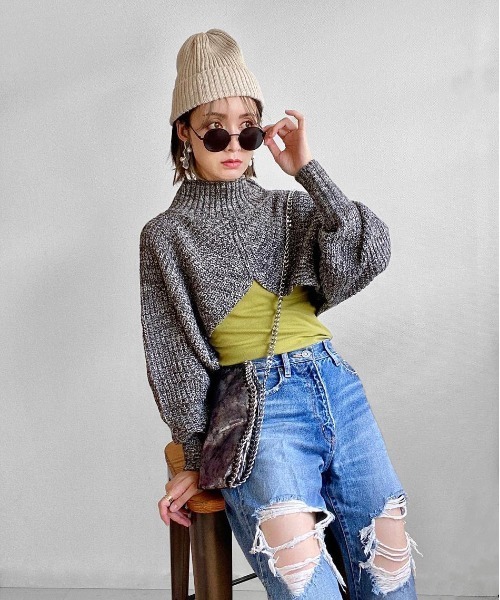 StyleSea（スタイルシー）の「ハイネックアームウォーマーニット プルオーバー（ニット/セーター・レディース・グレー/アイボリー/ブラック/グレイッシュベージュ/ベージュ系/イエロー系/チャコール・FREE/MEDIUM）」の9枚目の写真