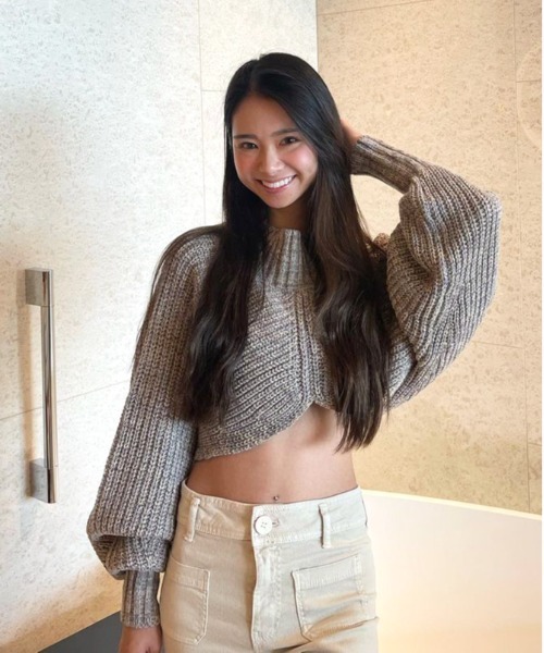 StyleSea（スタイルシー）の「ハイネックアームウォーマーニット プルオーバー（ニット/セーター・レディース・グレー/アイボリー/ブラック/グレイッシュベージュ/ベージュ系/イエロー系/チャコール・FREE/MEDIUM）」の11枚目の写真