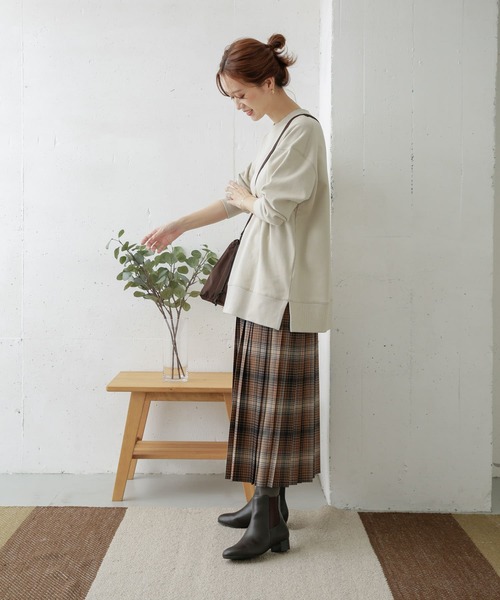 URBAN RESEARCH DOORS（アーバンリサーチドアーズ）の「『UR TECH』スウェットチュニック（スウェット・レディース・ライトベージュ/ネイビー/ピンク・ONE）」の12枚目の写真