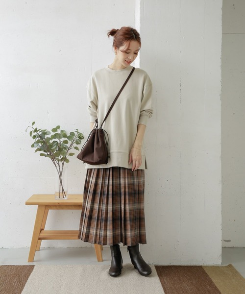 URBAN RESEARCH DOORS（アーバンリサーチドアーズ）の「『UR TECH』スウェットチュニック（スウェット・レディース・ライトベージュ/ネイビー/ピンク・ONE）」の13枚目の写真