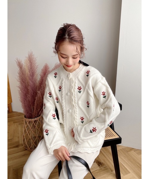 JUMELLE(ジュメロ)の「フラワー刺繍カーディガン(カーディガン/ボレロ・レディース・アイボリー・FREE)」の15枚目の写真
