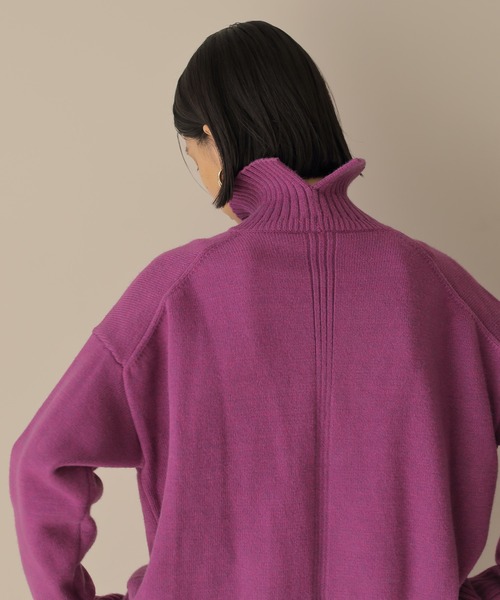 ReNorm（リノーム）の「センターリブハイネックニット（ニット/セーター・レディース・パープル/ライトベージュ・フリー）」の10枚目の写真
