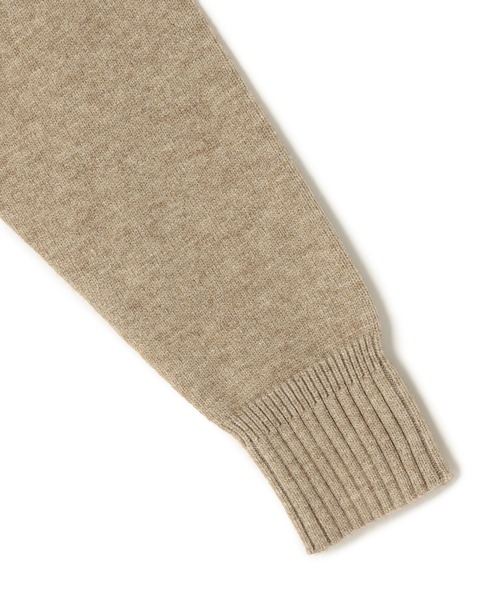 ReNorm（リノーム）の「センターリブハイネックニット（ニット/セーター・レディース・パープル/ライトベージュ・フリー）」の16枚目の写真