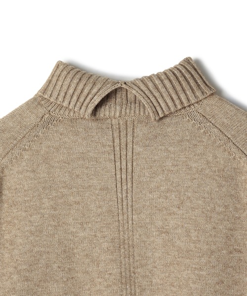 ReNorm（リノーム）の「センターリブハイネックニット（ニット/セーター・レディース・パープル/ライトベージュ・フリー）」の18枚目の写真