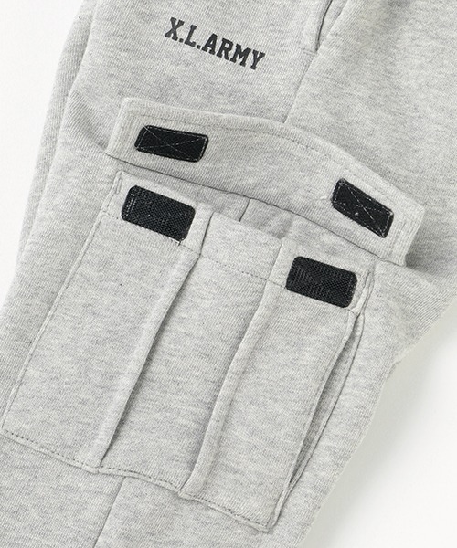XLARGE KIDS(エクストララージキッズ)の「スウェットカーゴパンツ(カーゴパンツ・キッズ・トップグレー/ブラック/カーキ・120cm/100cm/130cm/110cm/140cm/90cm)」の12枚目の写真