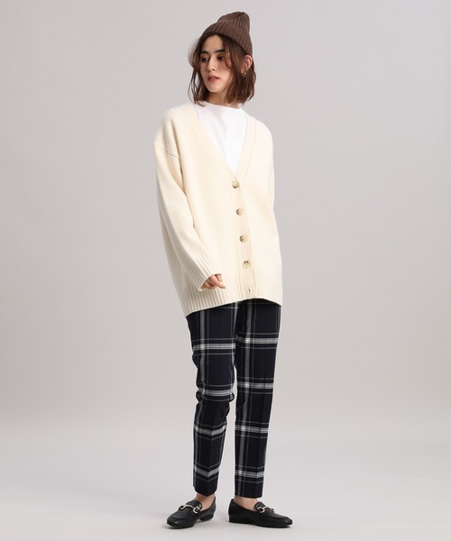 INED（イネド）の「新定番・美脚パンツ（その他パンツ・レディース・オフホワイト/ブラック/グレー/ブルー・7号/9号/11号）」の14枚目の写真