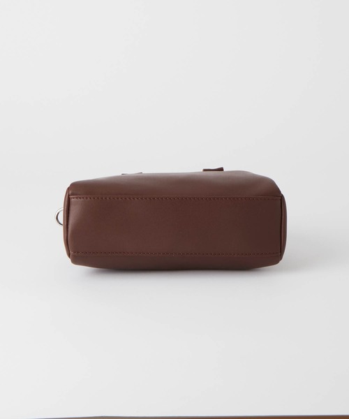 BONLECILL（ボンルシール）の「2way コンパクトボストン ショルダーバッグ（ボストンバッグ・レディース・ホワイト/ブラック/ベージュ/ブラウン/グリーン/レッド・FREE）」の17枚目の写真