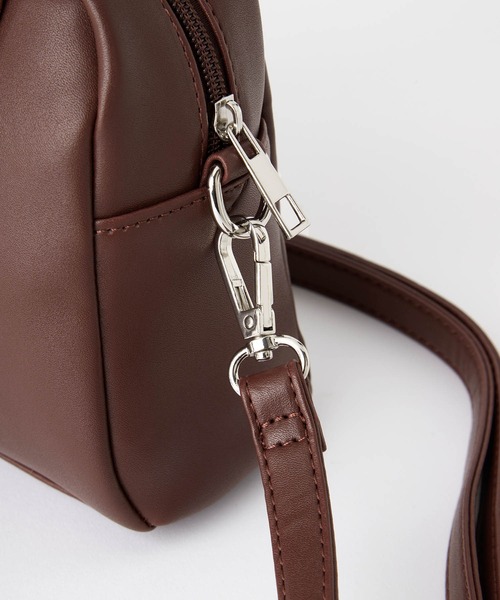 BONLECILL（ボンルシール）の「2way コンパクトボストン ショルダーバッグ（ボストンバッグ・レディース・ホワイト/ブラック/ベージュ/ブラウン/グリーン/レッド・FREE）」の22枚目の写真