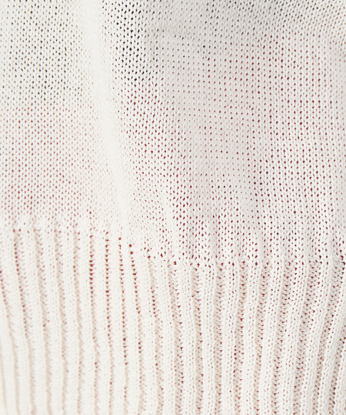 qualite（カリテ）の「ギマコットンボートネックニット（ニット/セーター・レディース・オフホワイト/チャコールグレー/ブルー・フリー）」の18枚目の写真