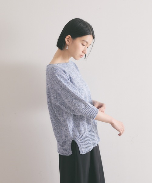 qualite（カリテ）の「ギマコットンボートネックニット（ニット/セーター・レディース・オフホワイト/チャコールグレー/ブルー・フリー）」の19枚目の写真