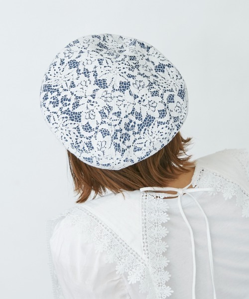 Chapeau d' O(シャポードオー)の「Chapeau d' O Flower Lace Denim Beret(ハンチング/ベレー帽・レディース・ブルー/ホワイト/ブラック・M/57.5cm)」の21枚目の写真